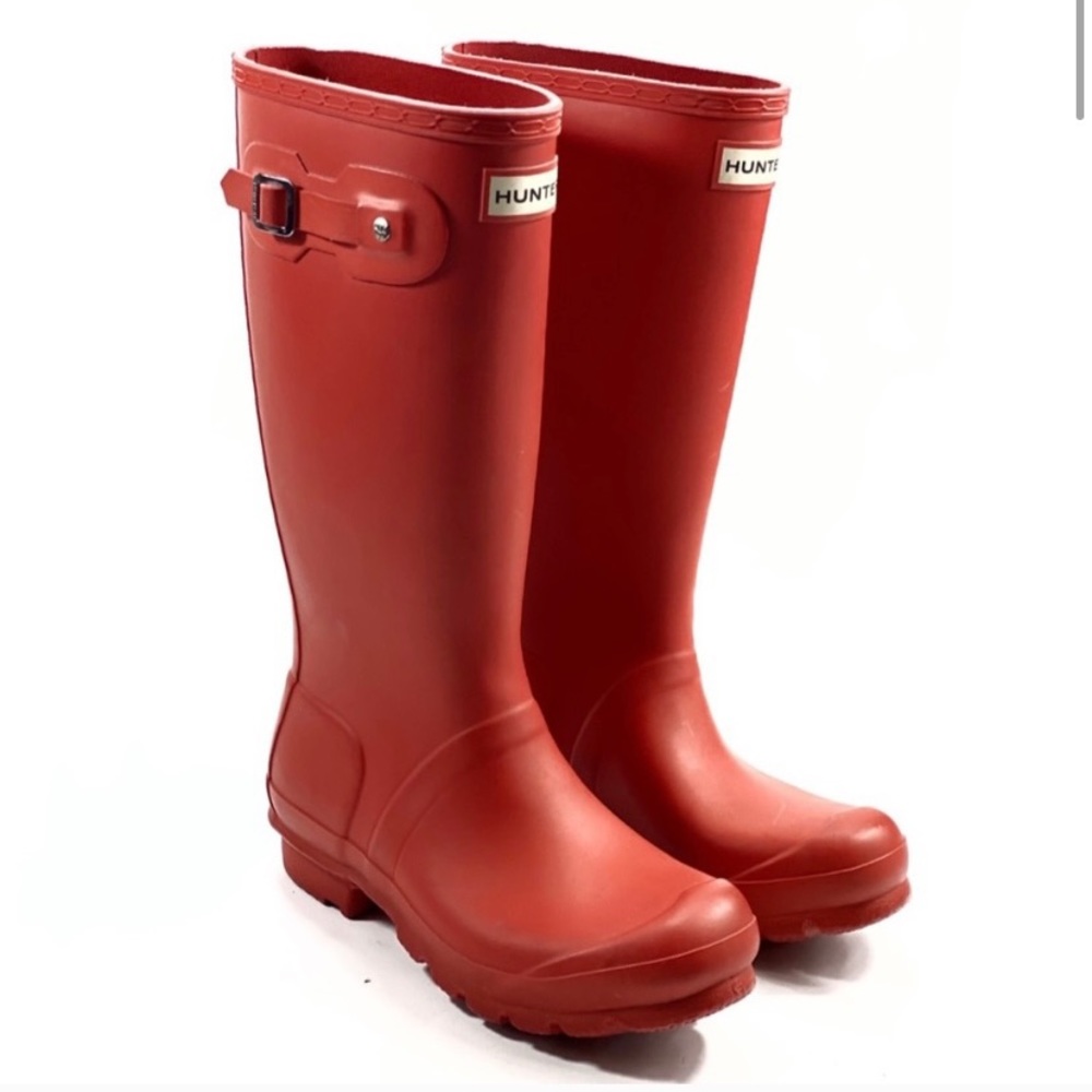 Red Reflective Hunter Bootis Size 6